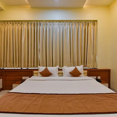 Hotel Purple Orchid-3